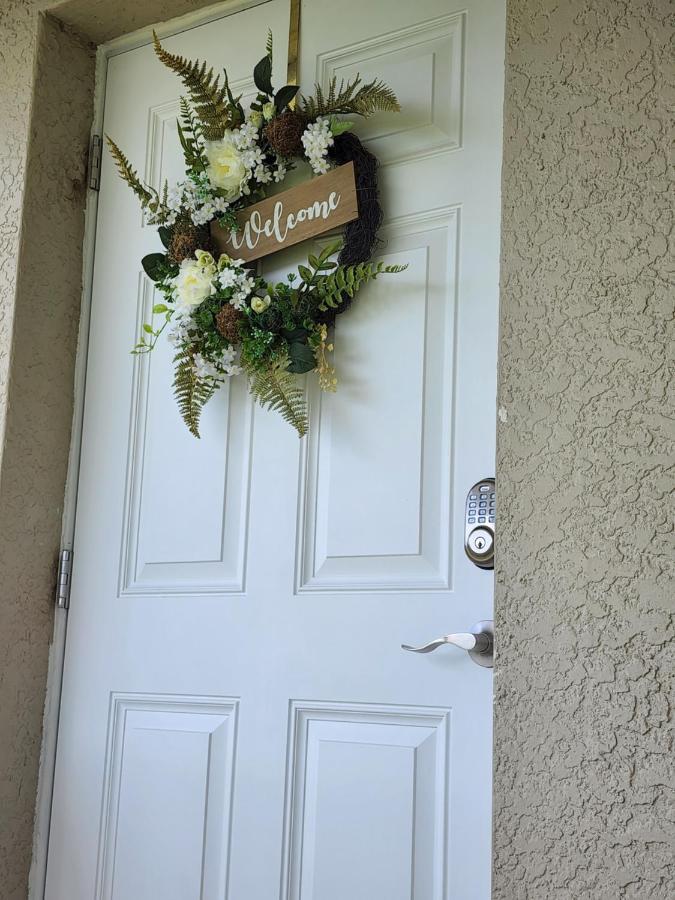Quails Nest Hotel Cape Coral Exterior photo