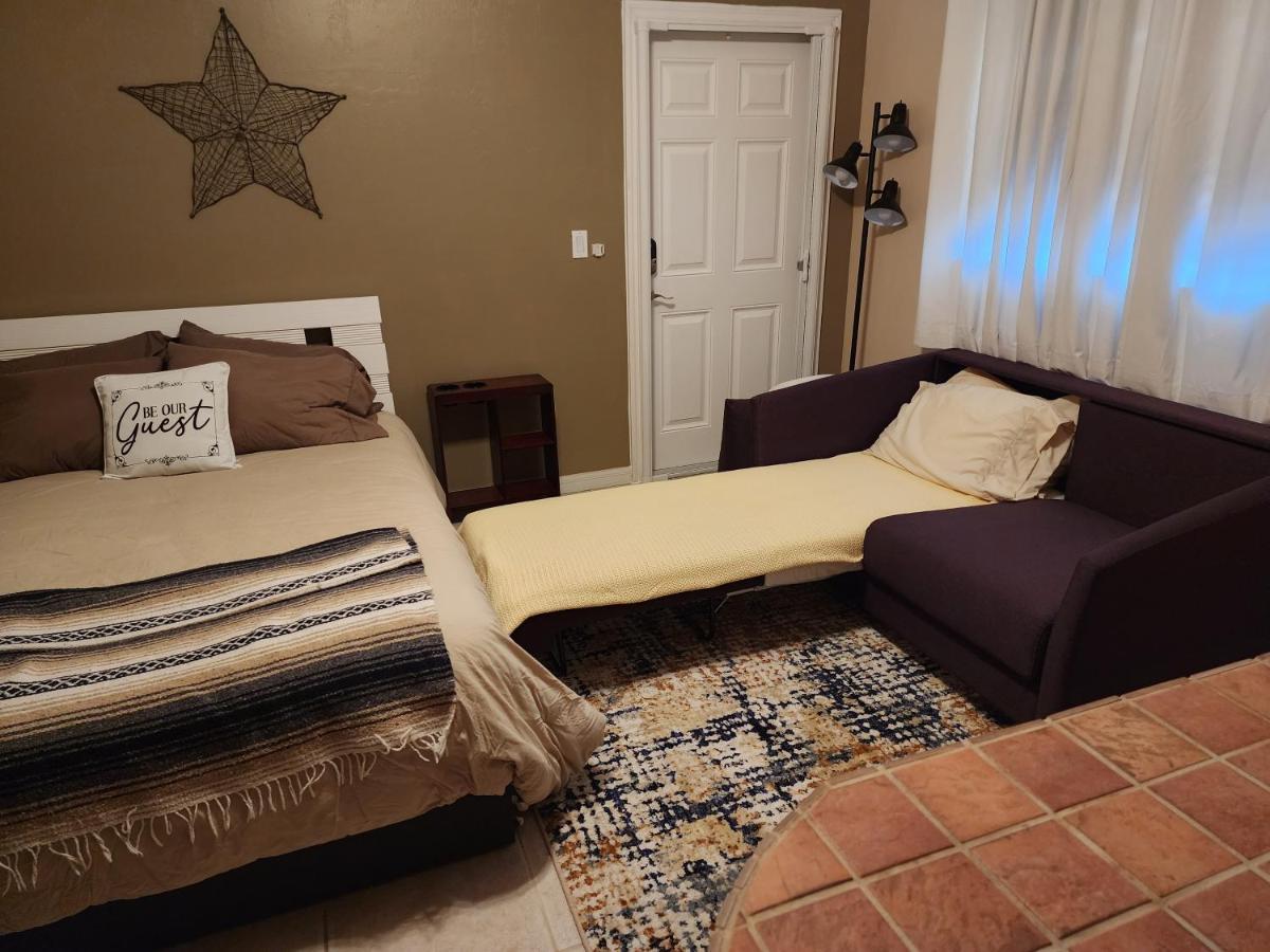 Quails Nest Hotel Cape Coral Exterior photo
